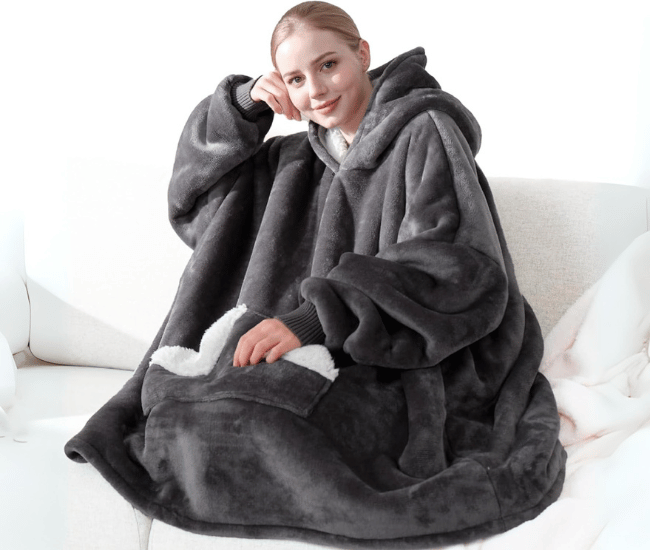Wearable Blanket Hoodie – Oversized Sherpa Fleece Sweatshirt with Hood, Pocket, and Sleeves for Adults